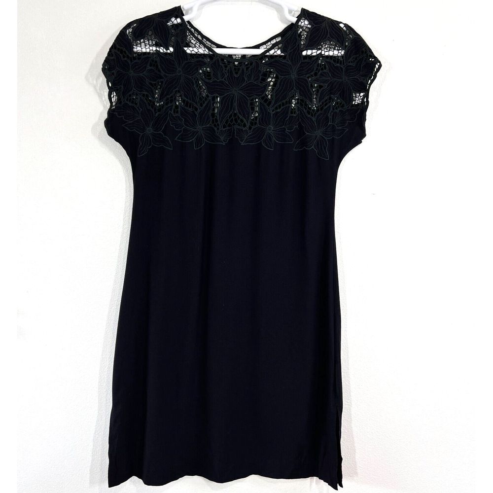 USINDO 100% Rayon Black Hand Made Embroderiod Neck Line Midi Skirt Size Medium